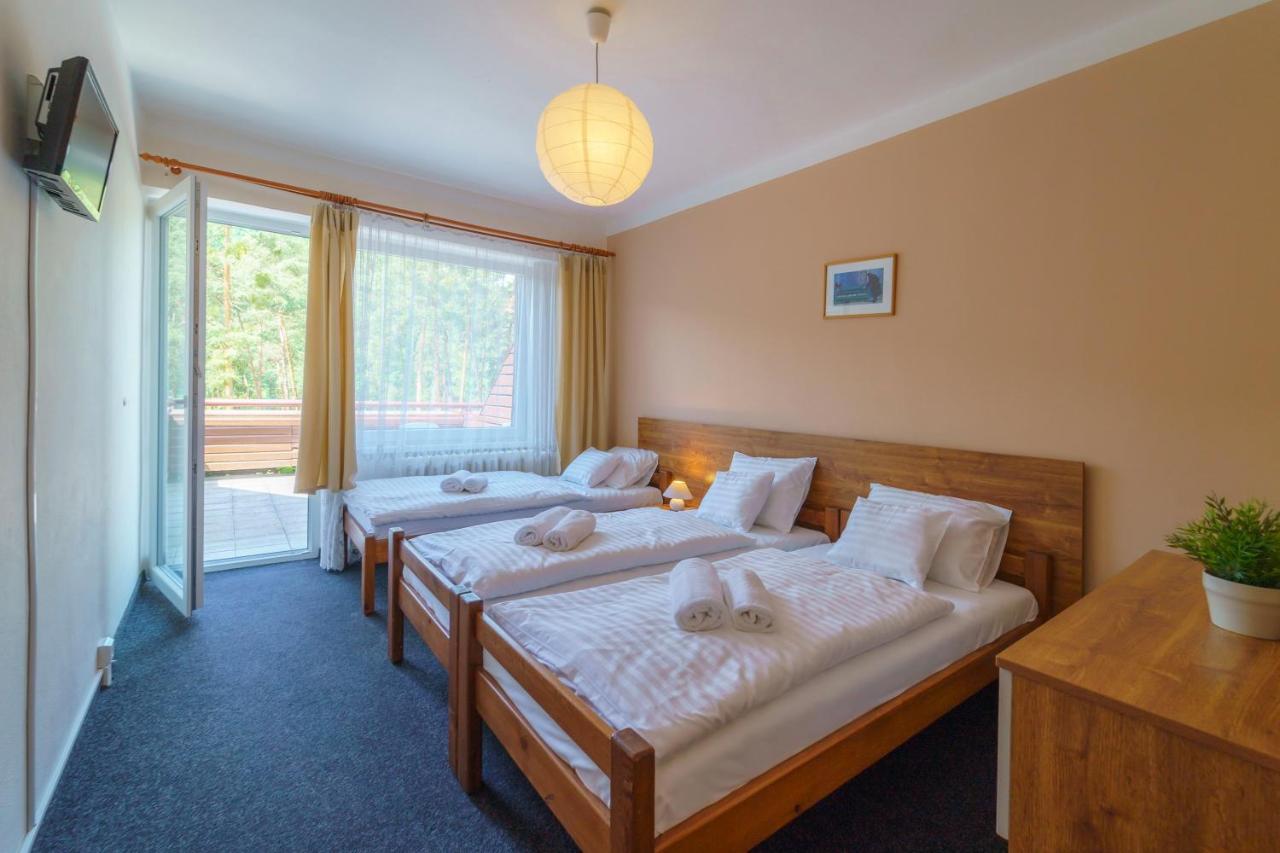 Hotel Hladina Nebrich Luaran gambar